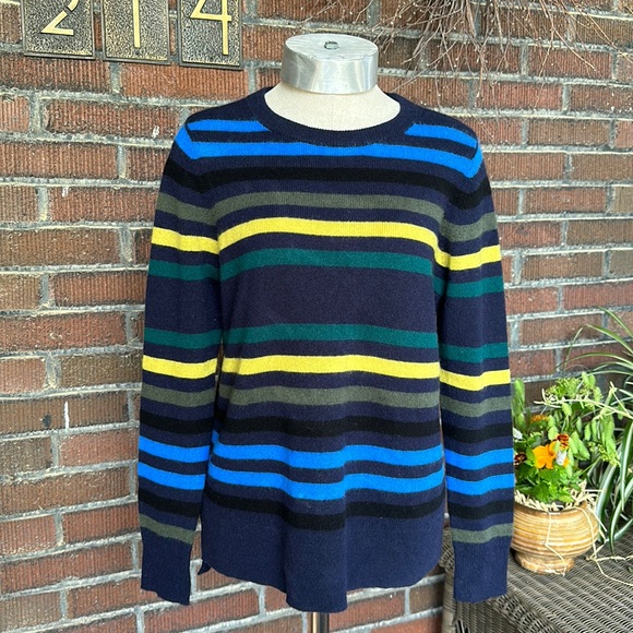 Halogen Cashmere round neck navy blue/multi striped sweater. Size Medium - Picture 1 of 6